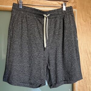 Feat Clothing Men's Gray Activewear Shorts 18” Length, Elastic Waist NWT